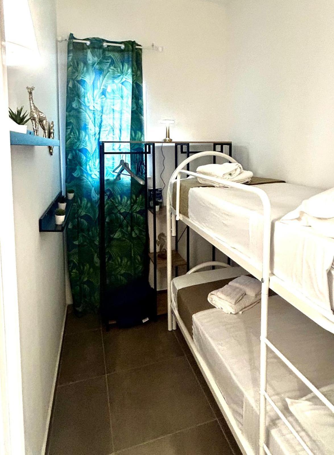 Bed and Breakfast Fly Zone Neapol Pokój zdjęcie